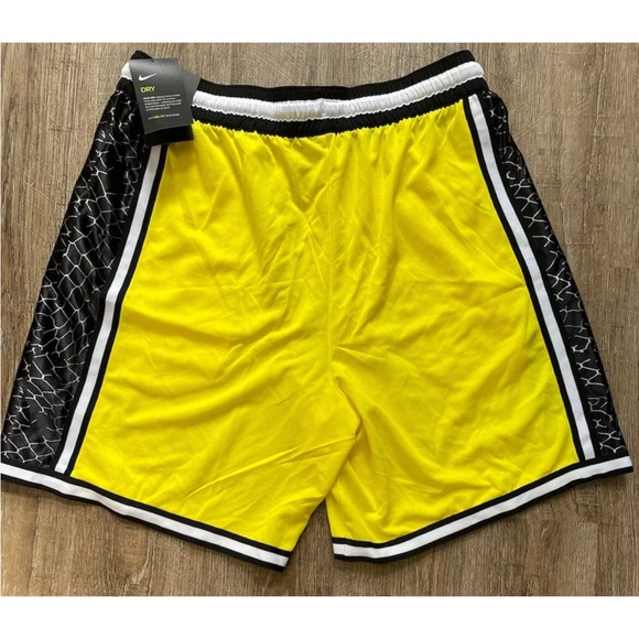 Nike Men’s Dri-Fit DNA Basketball Shorts Opti Yellow  Sz Medium CV1897-731 - Picture 2 of 4